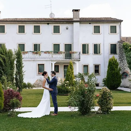 Corte Poli Guest house Zevio